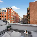 Apartamento Grand Terrace Penthouse Rooftop With Jacuzzi
