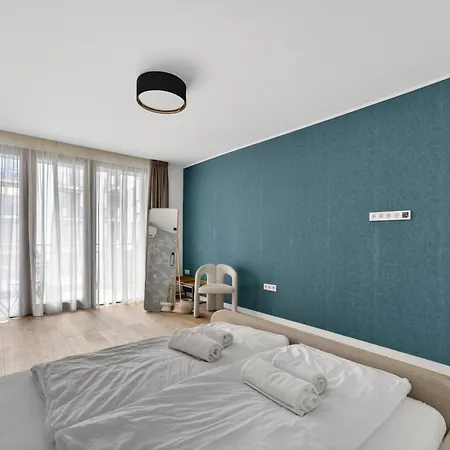 Skyline Penthouse With Jacuzzi And Huge Terrace Lejlighed Budapest