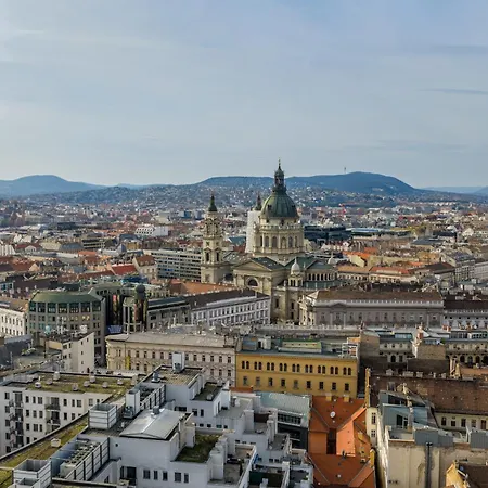 Skyline Penthouse With Jacuzzi And Huge Terrace * Budapest