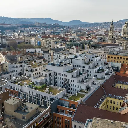 Skyline Penthouse With Jacuzzi And Huge Terrace * Budapest