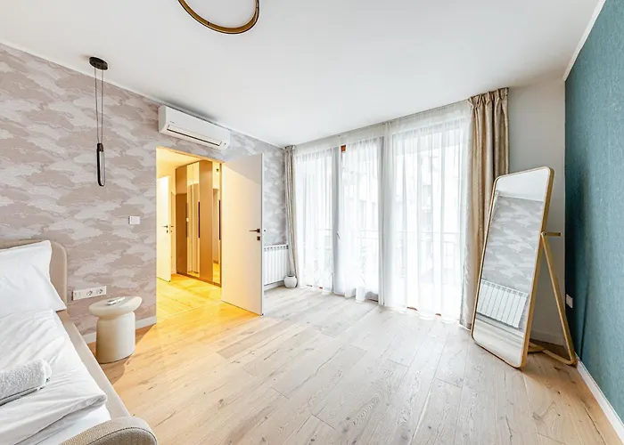 Apartment Grand Terrace Jacuzzi Penthouse Rooftop *