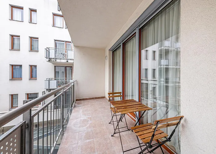 Grand Terrace Jacuzzi Penthouse Rooftop Boedapest